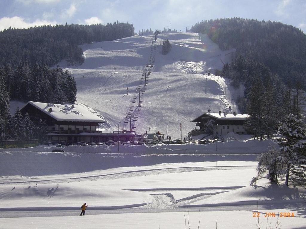 Krosbacher Hof Seefeld in Tirol Luaran gambar