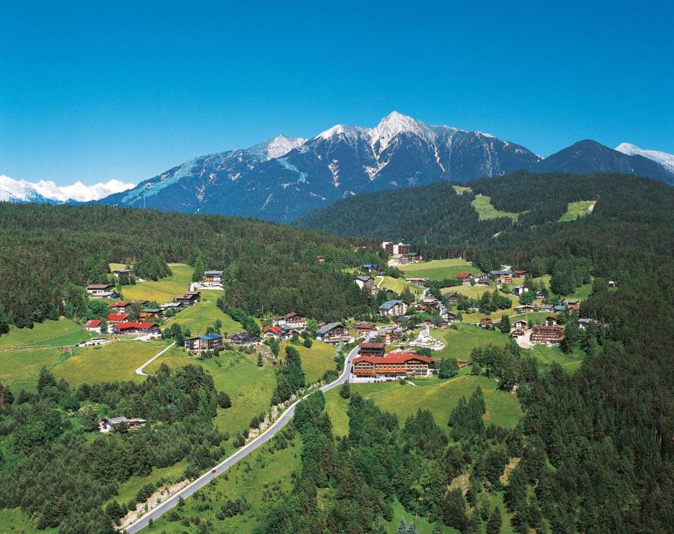 Krosbacher Hof Seefeld in Tirol Bilik gambar